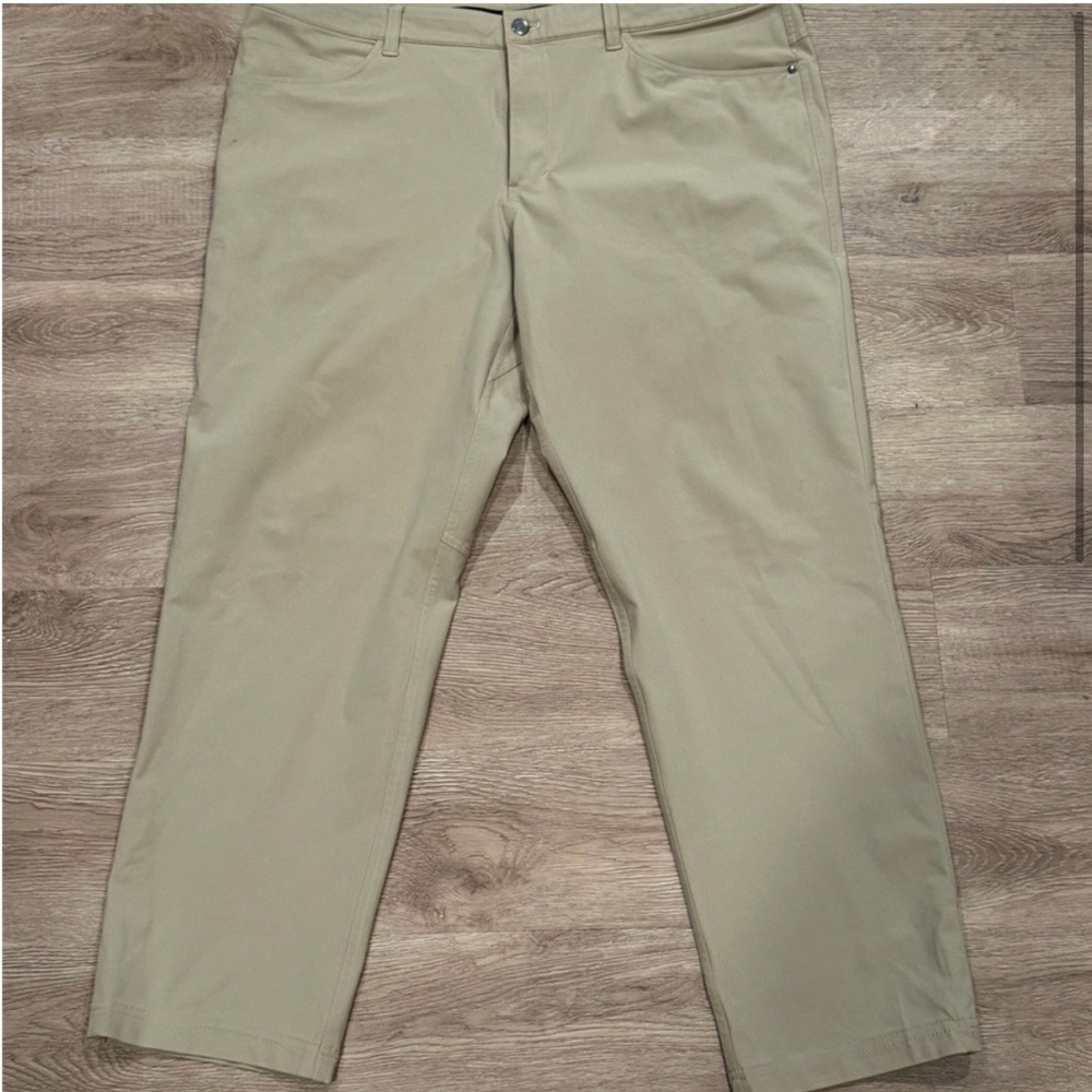 lululemon ABC pants Classic fit 34” inseam